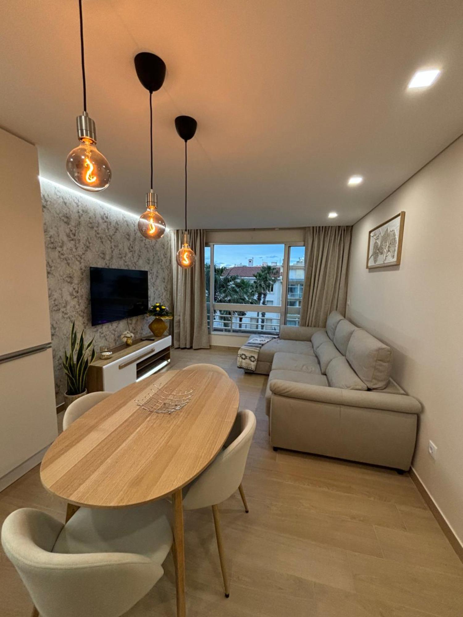 Appartement T2 Vue Sur Mer, Place Mediterranee Canet-en-Roussillon Bagian luar foto