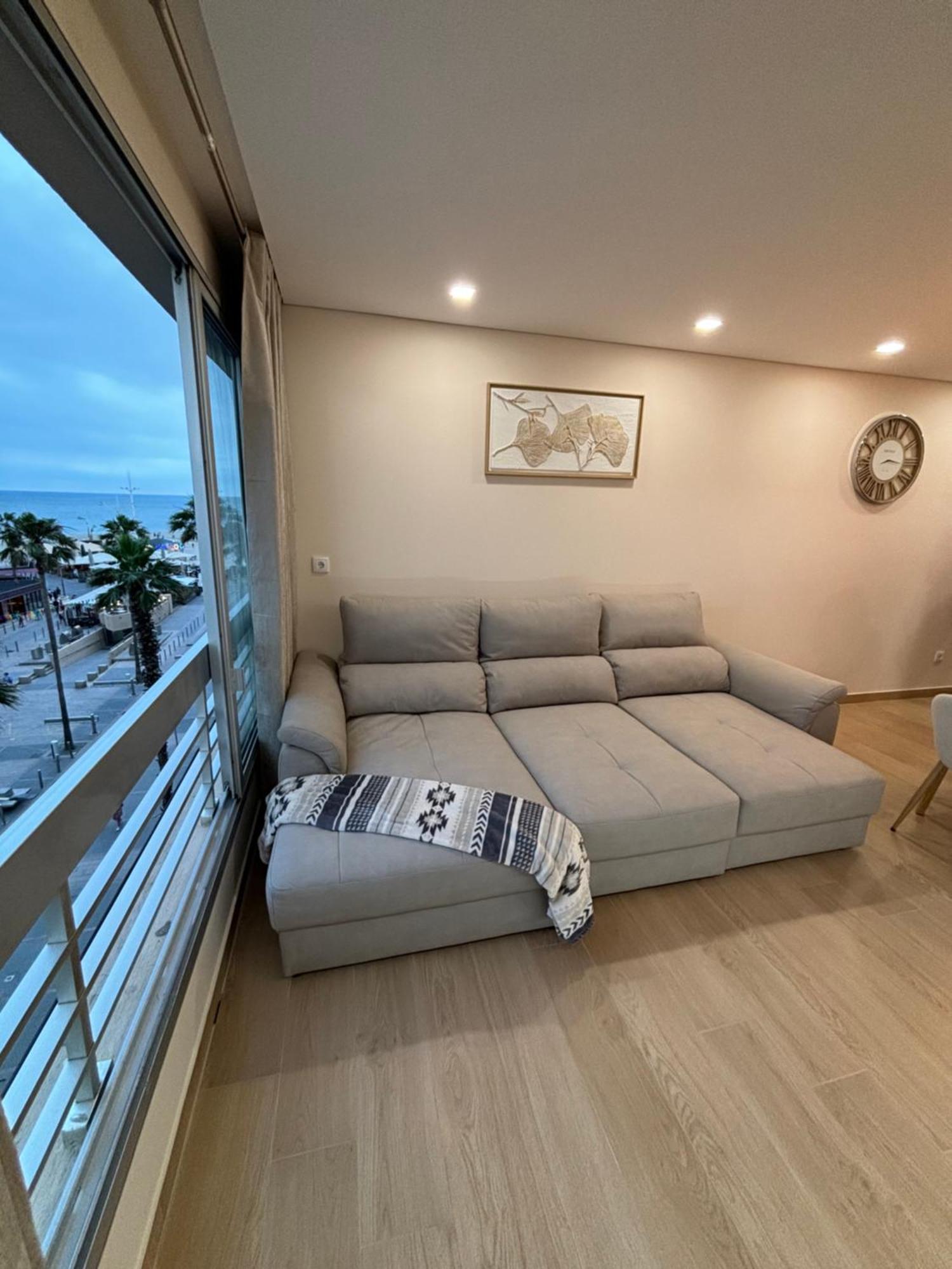 Appartement T2 Vue Sur Mer, Place Mediterranee Canet-en-Roussillon Bagian luar foto